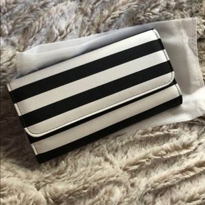 Kut from the Kloth wallet